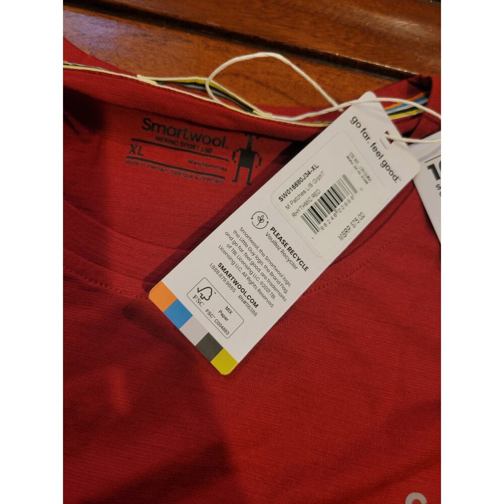 Smartwool Long Sleeve Tee With Mens XL Red Arm Paches - Picture 5 of 5